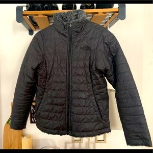 Girls Northface Reversible Puffer/ Fleece Jacket